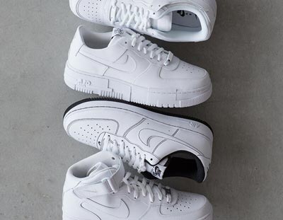 NIKE エアフォース1 入荷