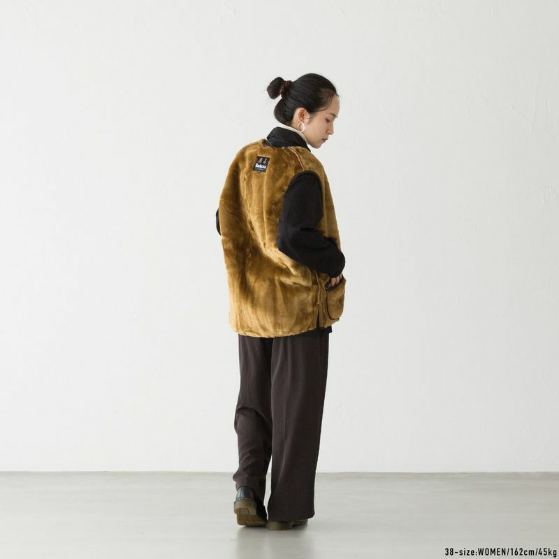 Barbour ファーベスト 44 フロントジップ ファー ライナー ベスト
