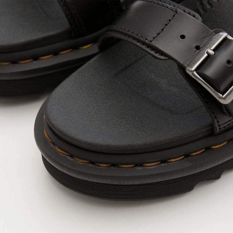 【美品】UK8 27cm ドクターマーチン MYLESサンダル シャークソール Dr. Martens（ドクターマーチン）の「Dr.Martens / ドクター