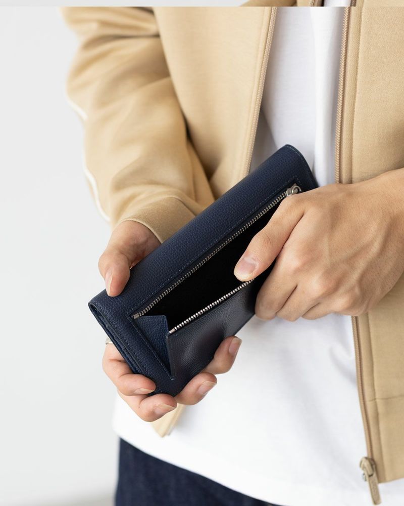ラコステ長財布　新品 LACOSTE セール30%OFF ラコステ 財布 レザーミニマルジップ